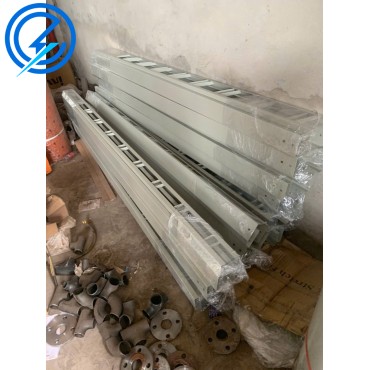 Thang làm theo yêu cầu